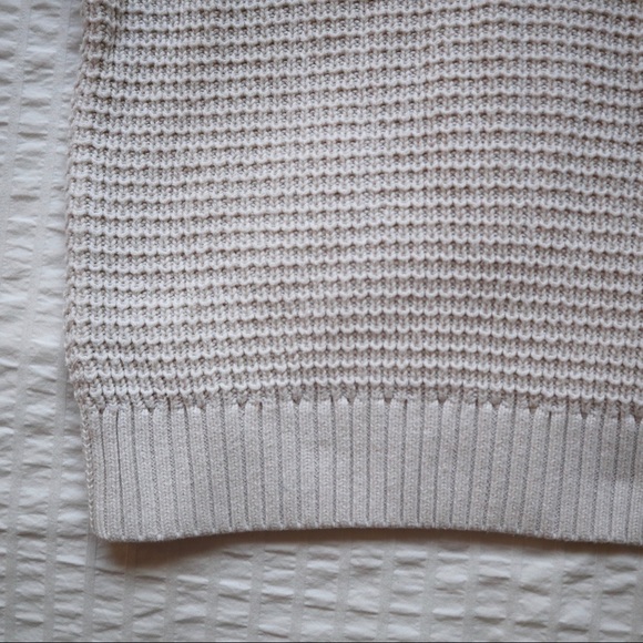 Banana Republic Sweater - Picture 3 of 7